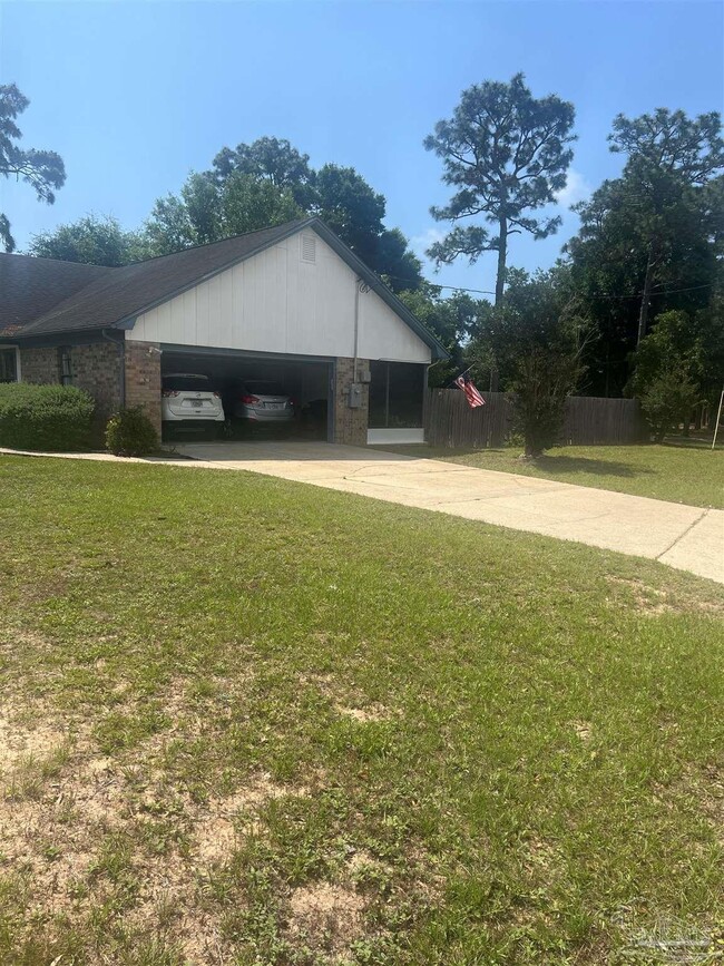 Building Photo - 4207 Cherry Laurel Dr