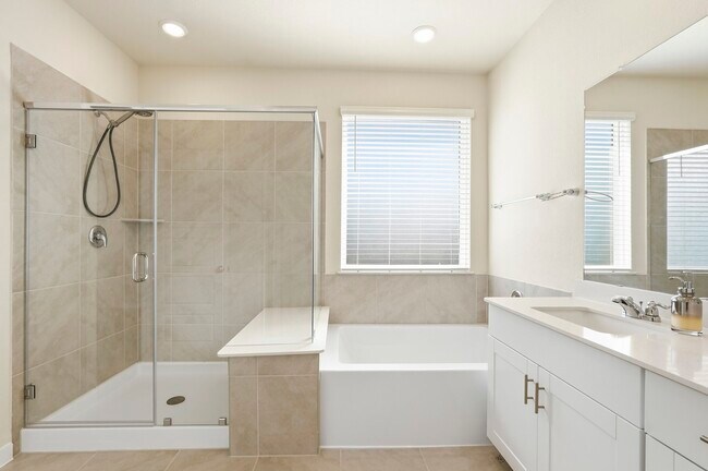 Building Photo - 14759 Slow River Ave