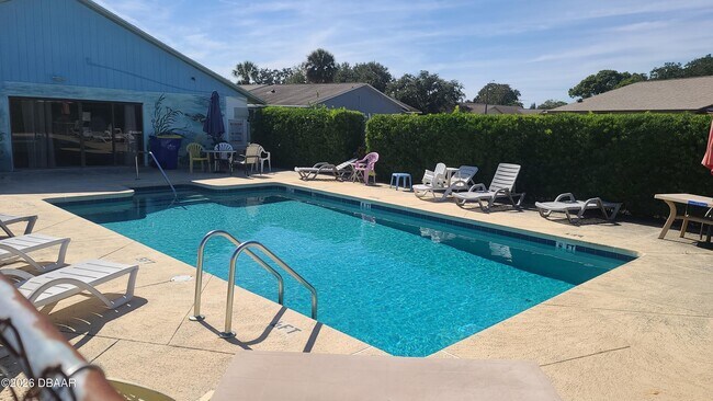 Building Photo - 428 Sandpiper Ct