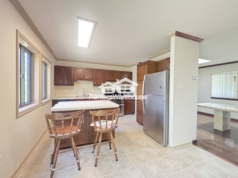 Building Photo - 9461 Farewell Rd