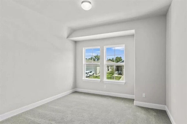 Building Photo - 125 Riverhill Dr