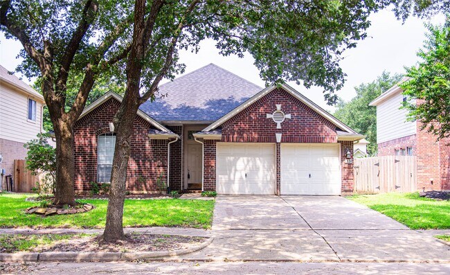 Primary Photo - 130 Lissa Ln