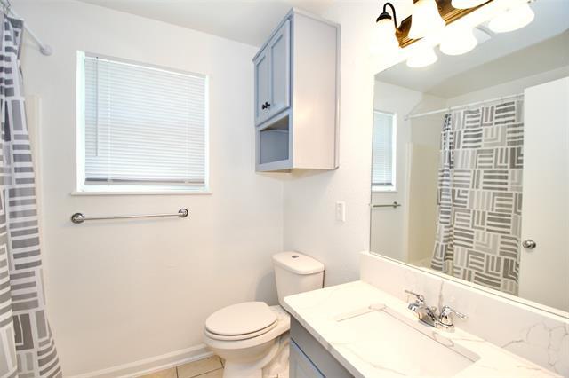 Building Photo - 1120 Holt Ave