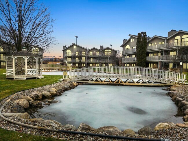 Building Photo - 21096 Boulder Cir