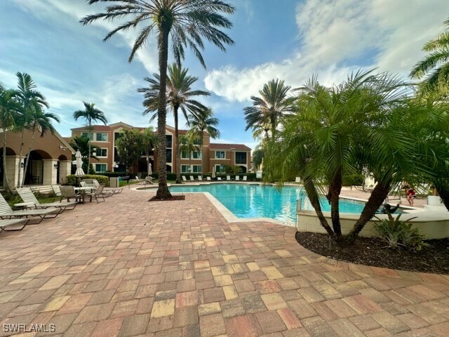 Building Photo - 1210 Reserve Way