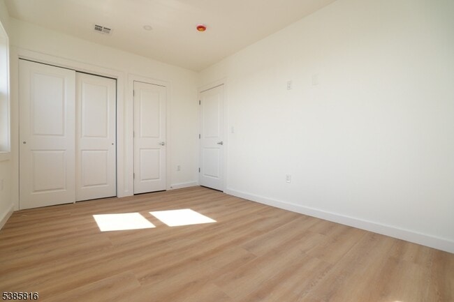 Building Photo - 776 Bergen St