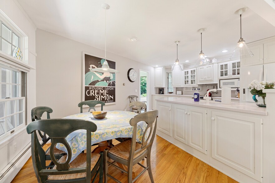 Building Photo - 3528 Potter Rd