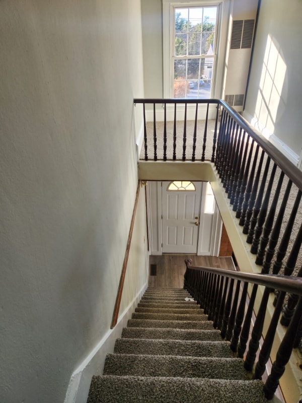 Building Photo - 161 Roosevelt Trail