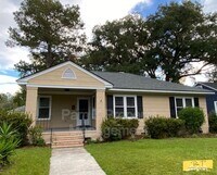 Building Photo - 304 Columbus Dr