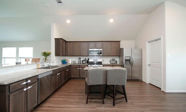 Building Photo - 20202 Creekdale Bend Dr