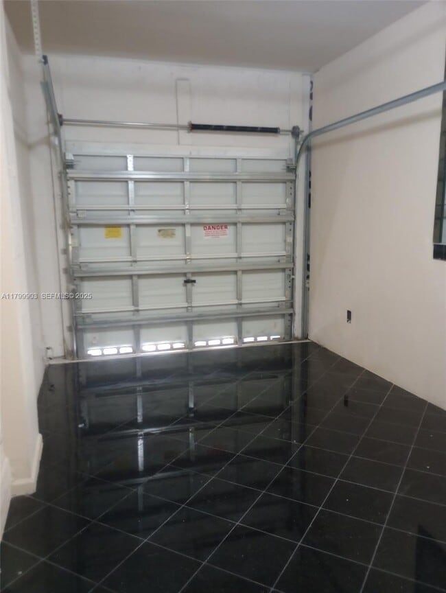 Building Photo - 21417 NW 13th Ct