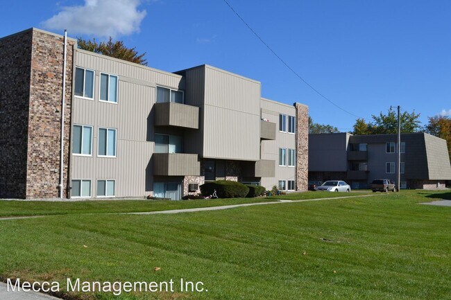 Building Photo - 2 br, 1.5 bath Apartment - 750 High St