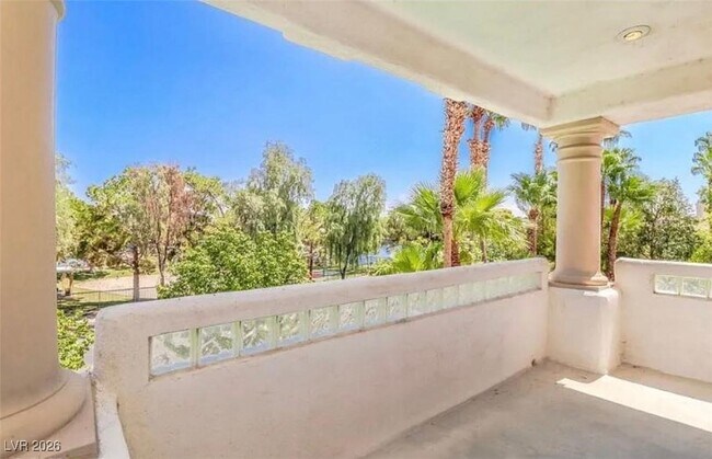 Building Photo - 2460 Monarch Bay Dr