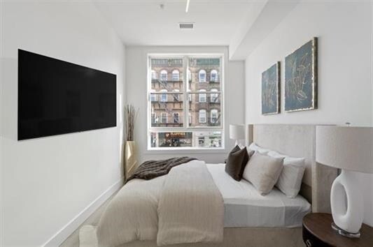 Building Photo - 491 Broadway