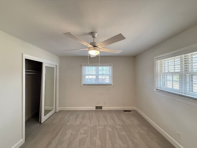 Building Photo - 2323 Frederick Dr