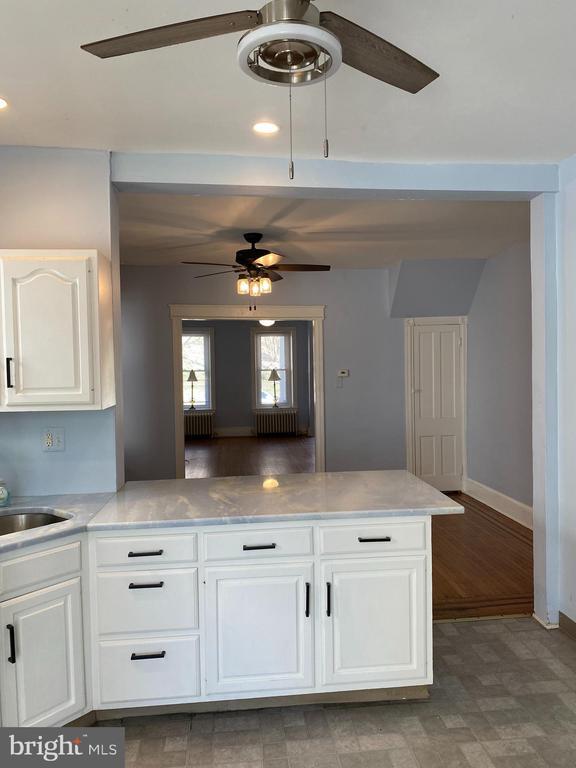 Building Photo - 4104 Terrace St