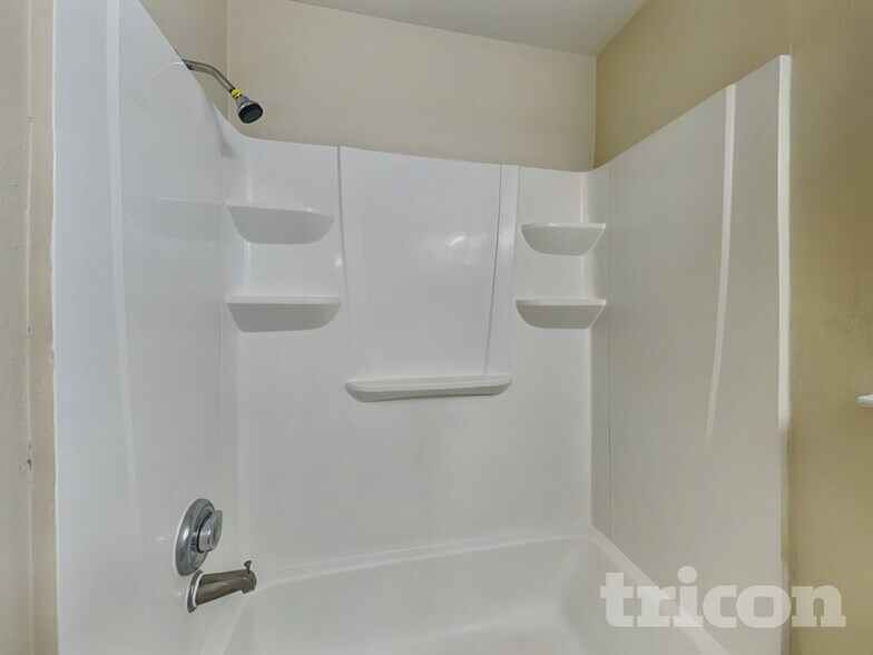 Building Photo - 3135 Kelling St