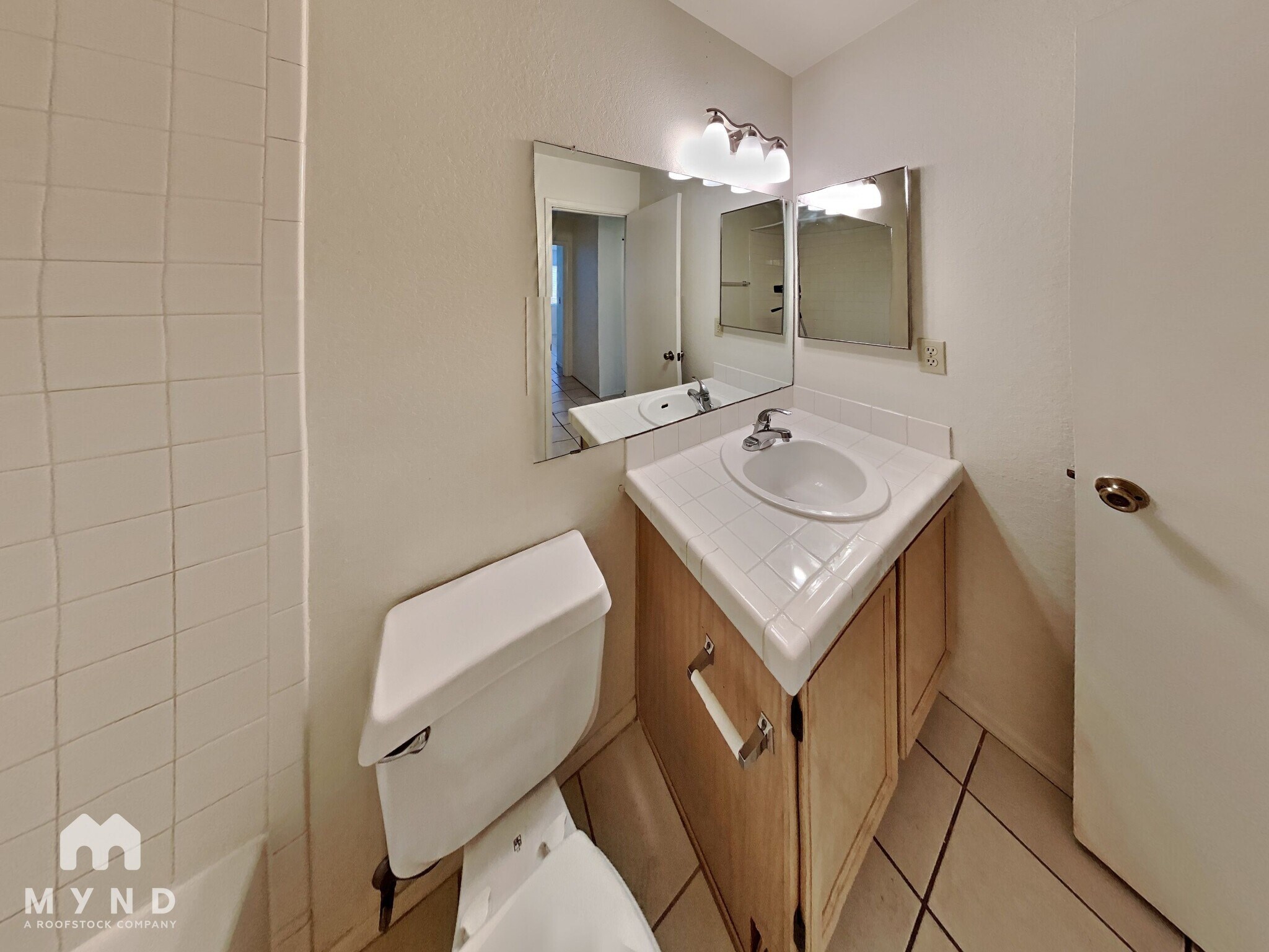 Building Photo - 2966 W Country Meadow Dr