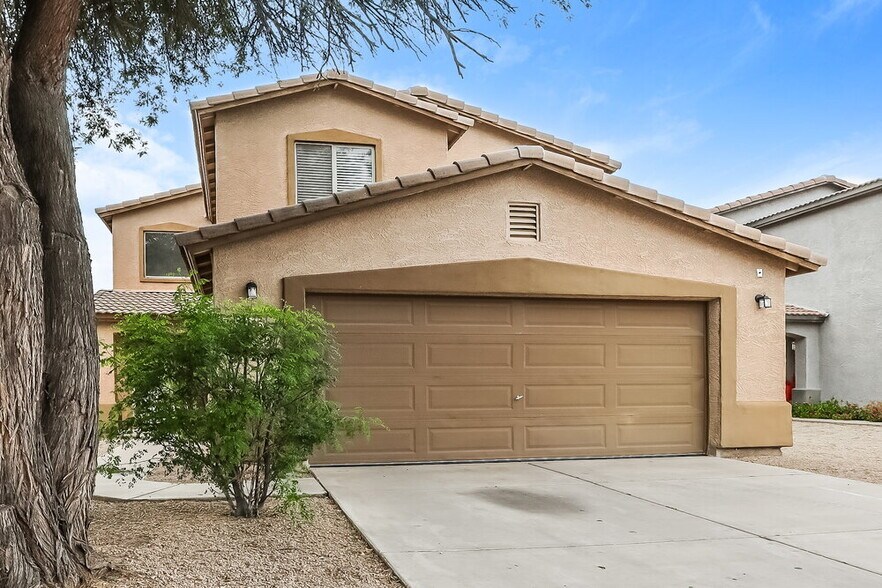 Building Photo - 41386 N Cambria Dr