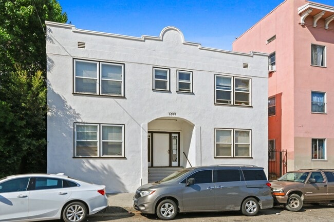 Building Photo - 1344 4th St