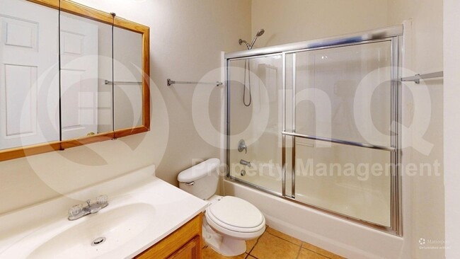 Building Photo - 4009 N Stone Ave