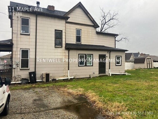 Building Photo - 211 Maple Ave