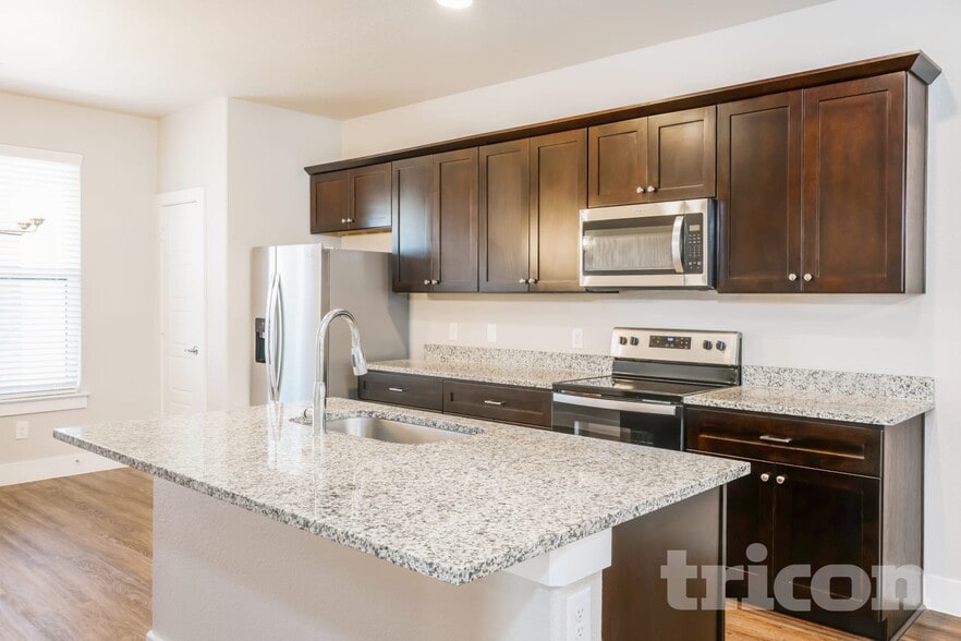 Building Photo - 10344 Ft Teran Trl