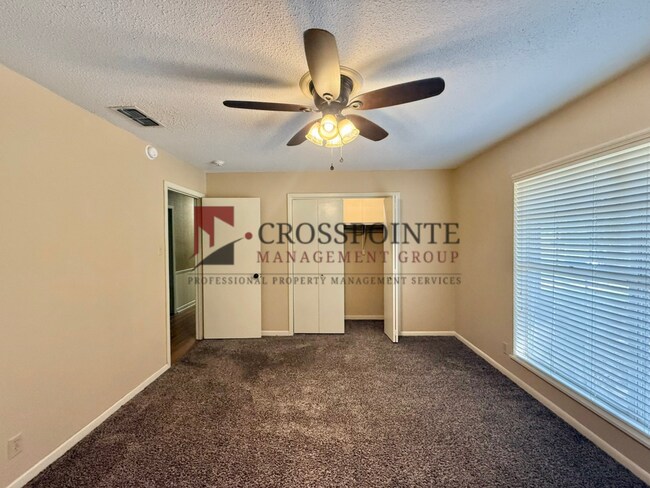 Building Photo - Wonderful updated home near UT Tyler, Available!