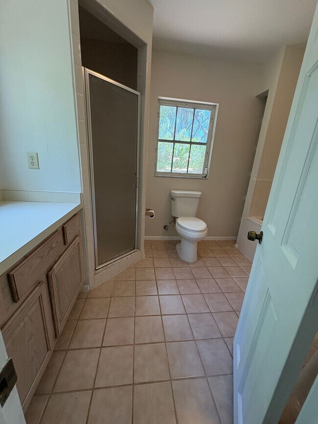 Building Photo - 2BR/2BA Home with Preserve View + Tennis C...