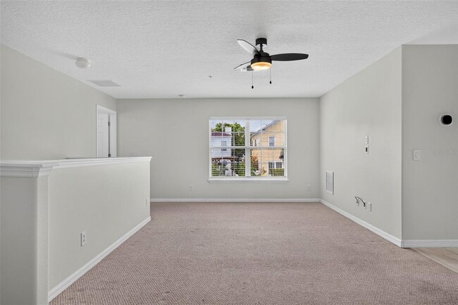 Building Photo - 2074 Shaw Ln