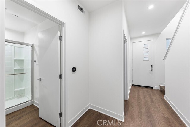 Building Photo - 1315 W Cara Dr