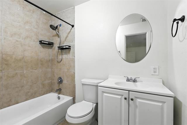 Building Photo - 7841 Abbott Dr