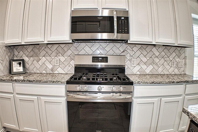 Building Photo - 1103 Sweet Corn Ct