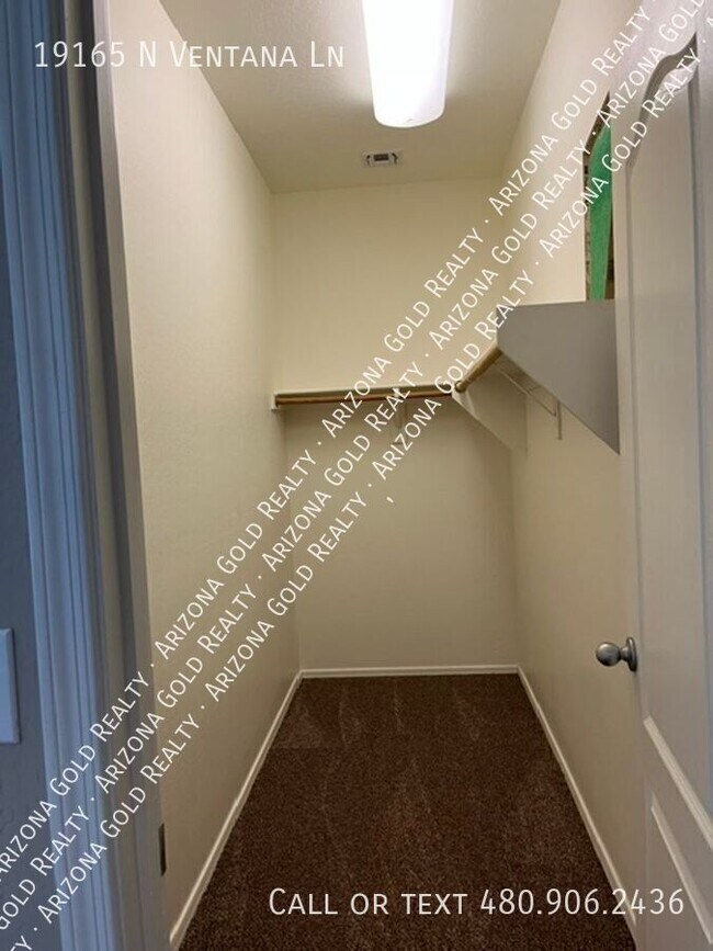 Building Photo - 19165 N Ventana Ln
