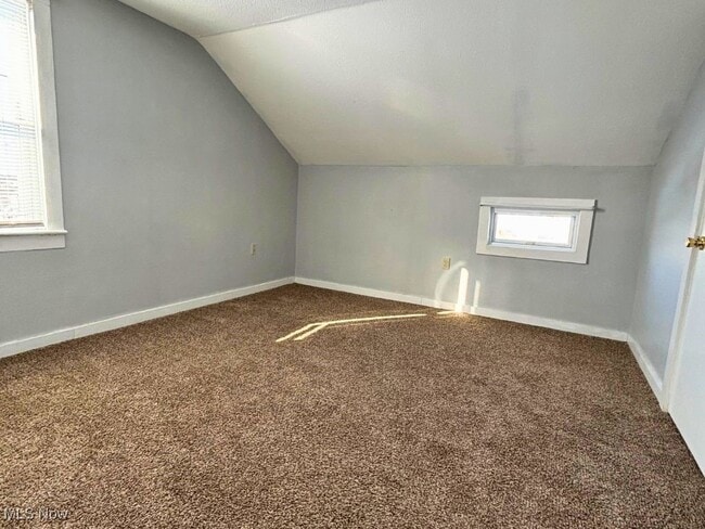 Building Photo - 151 Chestnut St