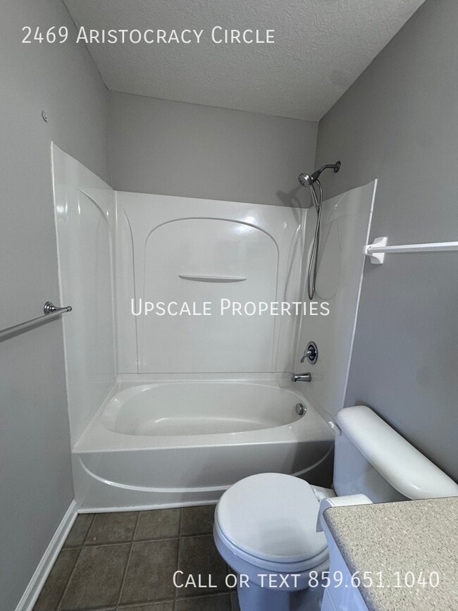 Building Photo - 2469 Aristocracy Cir