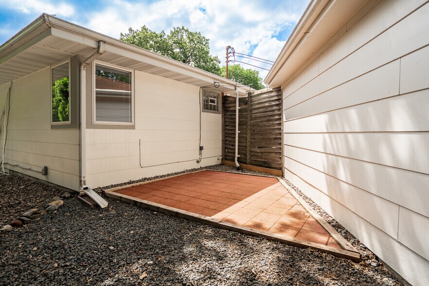 Backyard Patio with Privacy Fence - 5312 Hiawatha Ln