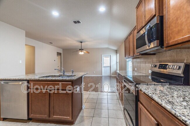 Building Photo - 8126 Radiant Star
