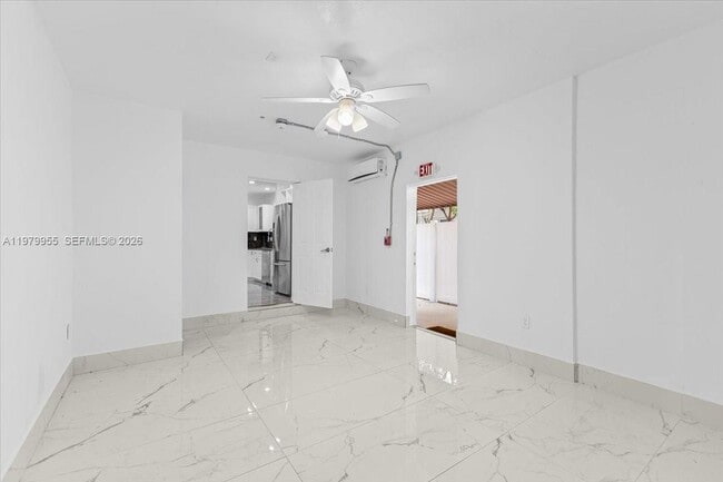 Building Photo - 2925 Coral Shores Dr