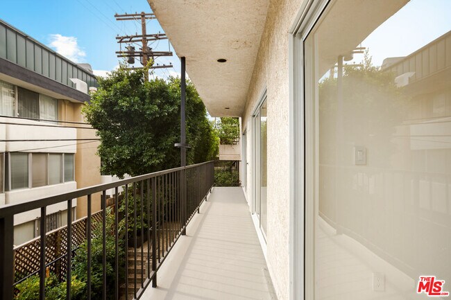 Building Photo - 10630 Wilkins Ave