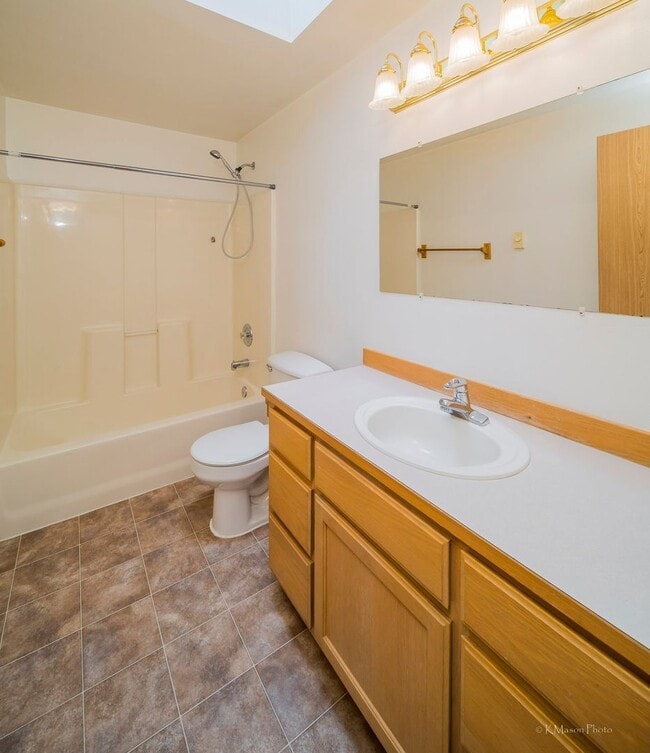 Building Photo - 8125-Rothfuss