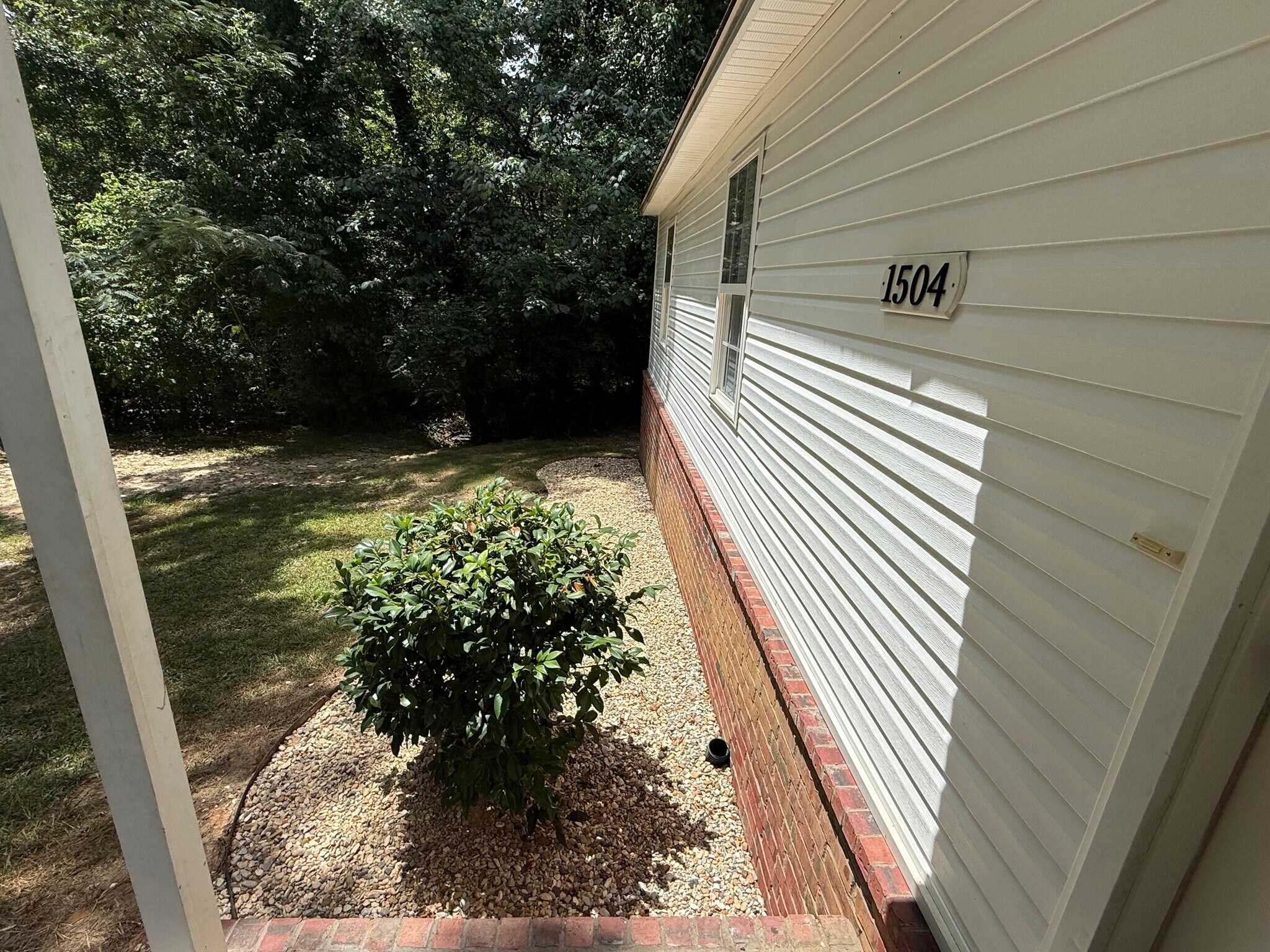 Building Photo - 1504 McCurdy