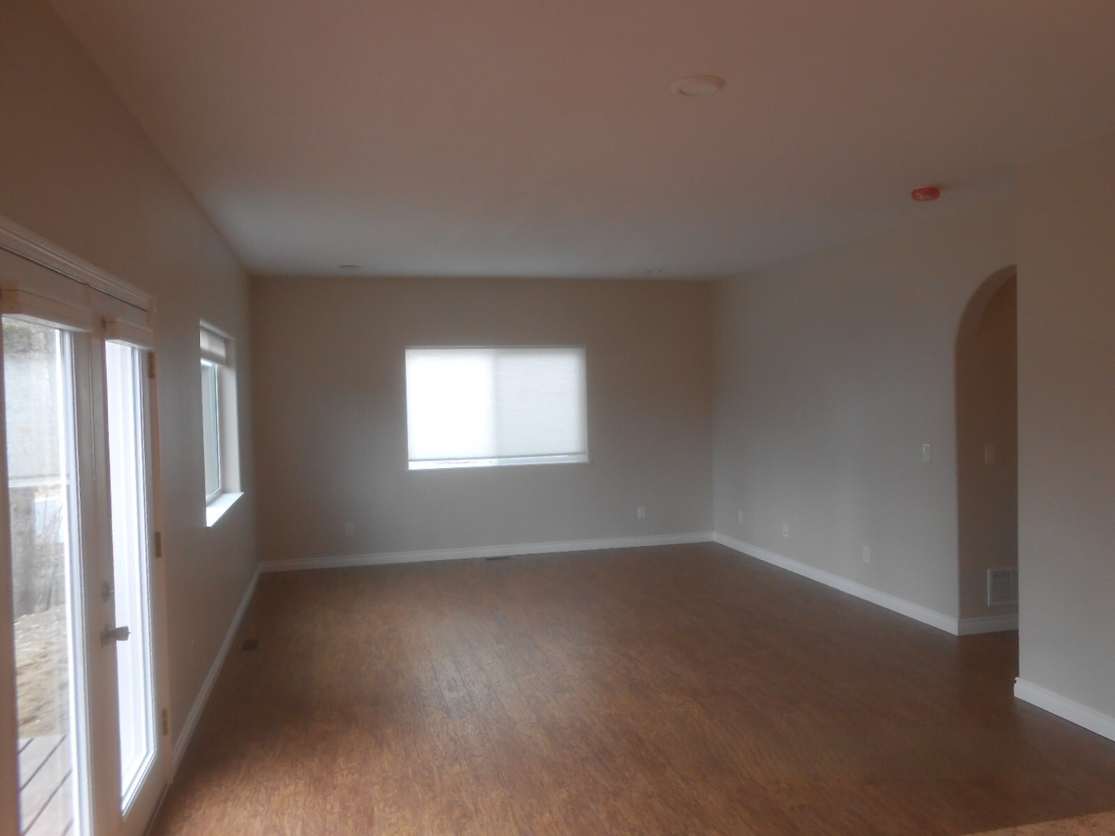 Building Photo - 1160 E Snow Hill Ave