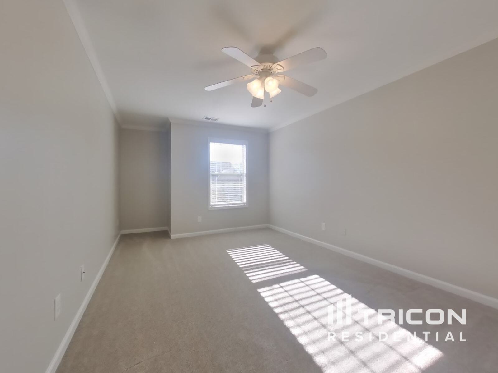 Building Photo - 127 Bethany Manor Dr