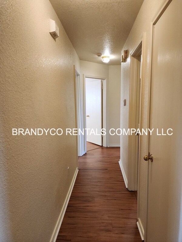 Building Photo - 3214 Rampart Loop