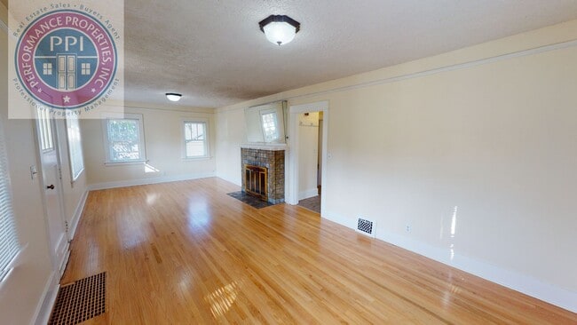 Building Photo - First Addition - Craftsman Style, Across From George Roger's Park