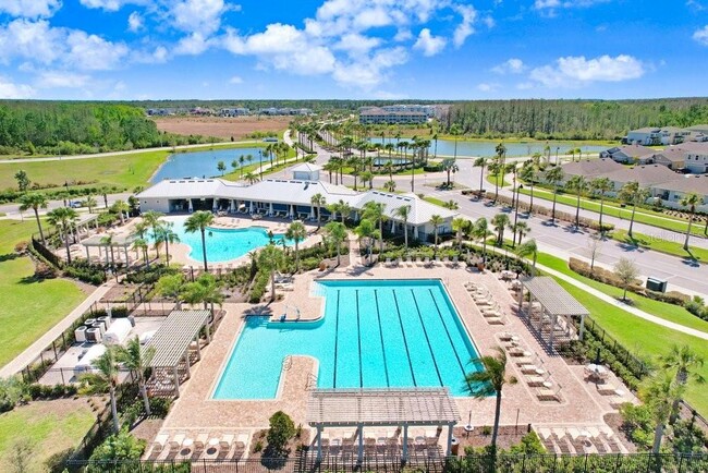 Building Photo - 3044 Suncoast Plains Dr