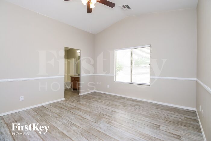 Building Photo - 29478 N Lazurite Way