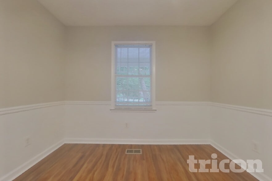 Building Photo - 297 N Briar Ridge