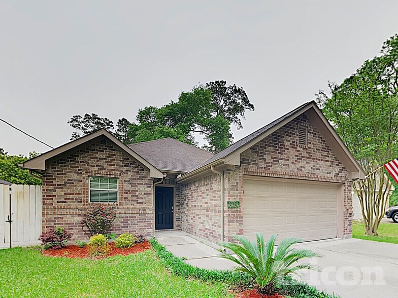 Building Photo - 1414 Ashway St